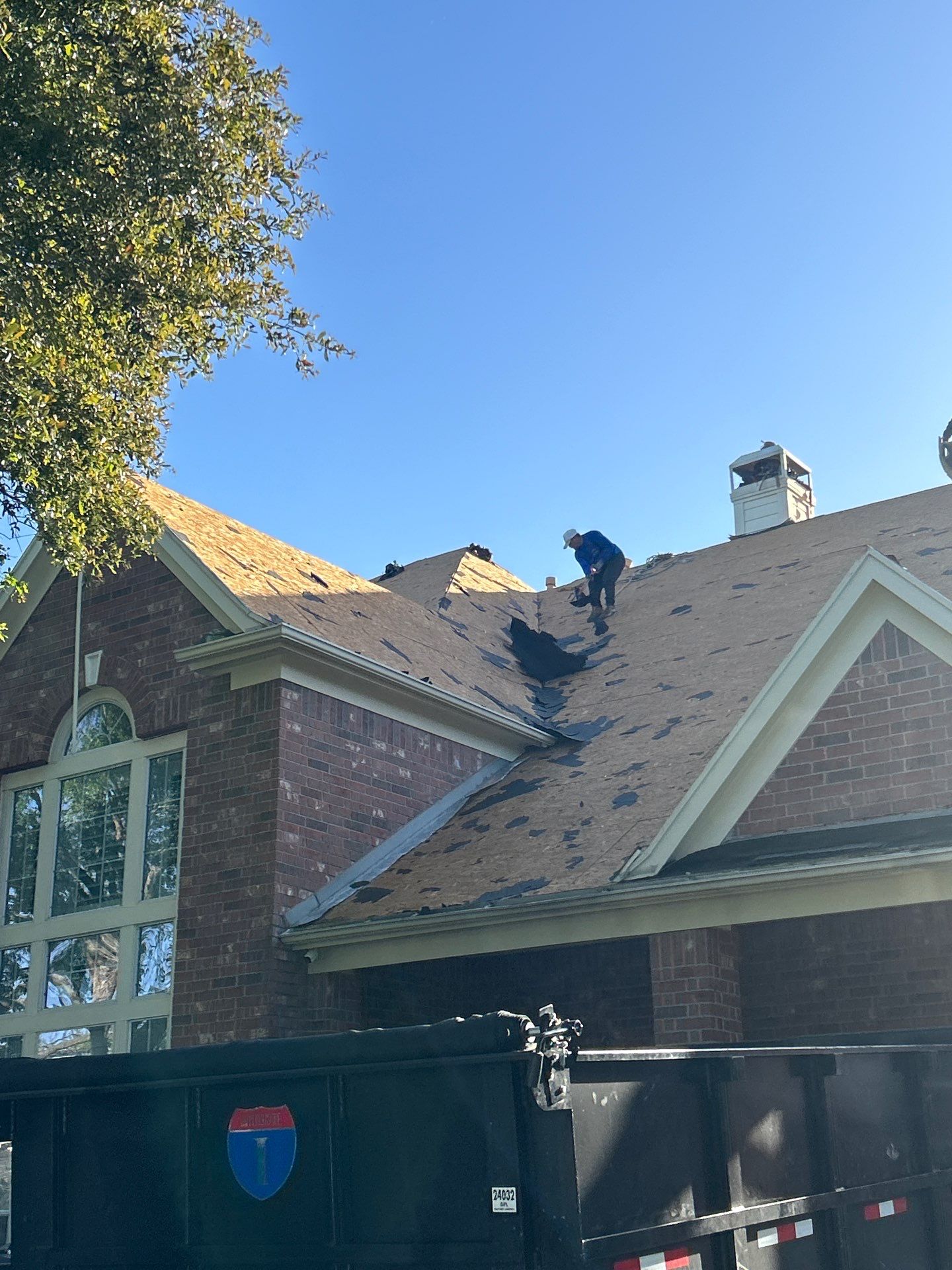 Residential Roofing Installation using Owen's Corning Duration (Lifetime) Shingles by Roof Repair Company