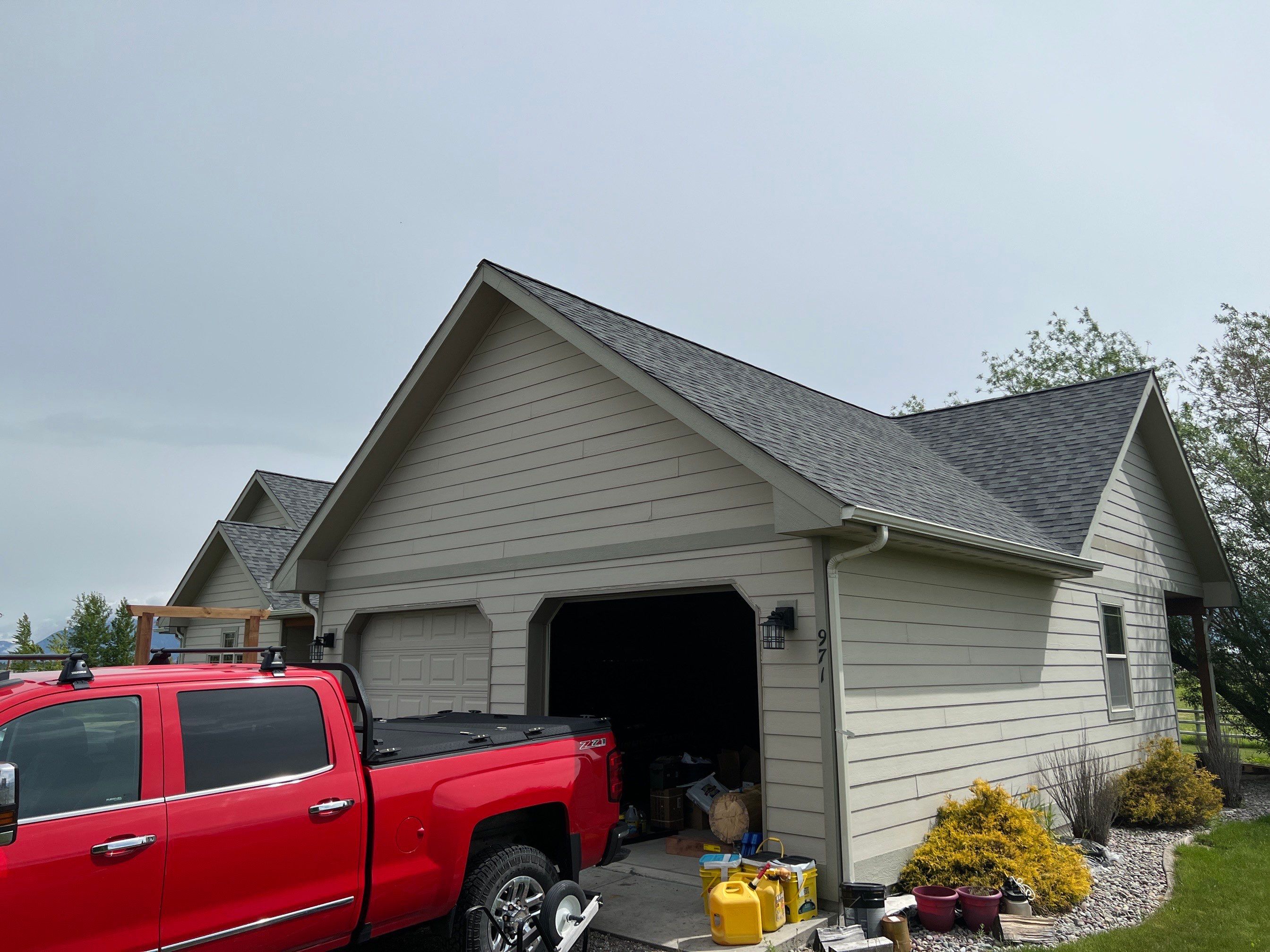 GAF Timberline HDZ - Charcoal by Montana Roofing Solutions