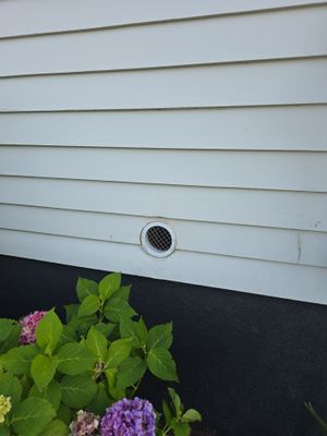 Attic Installation with Crawlspace Vents