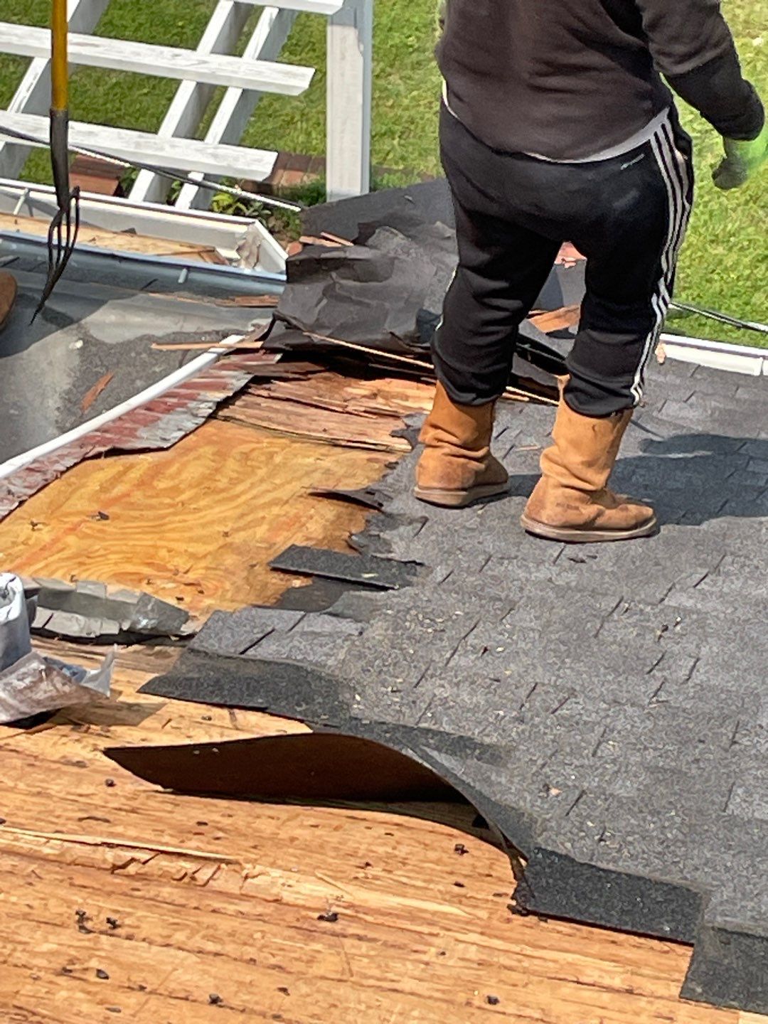 Grace Church of the Nazarene - Parsonage by Undersun Roofing 