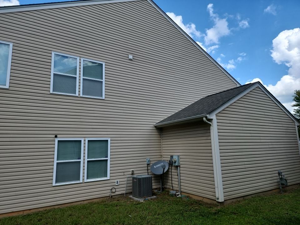 House Wash using cleaner by Power Wash Masters LLC