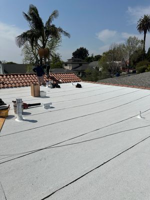 Roof Replacement - Los Angeles, CA 90066