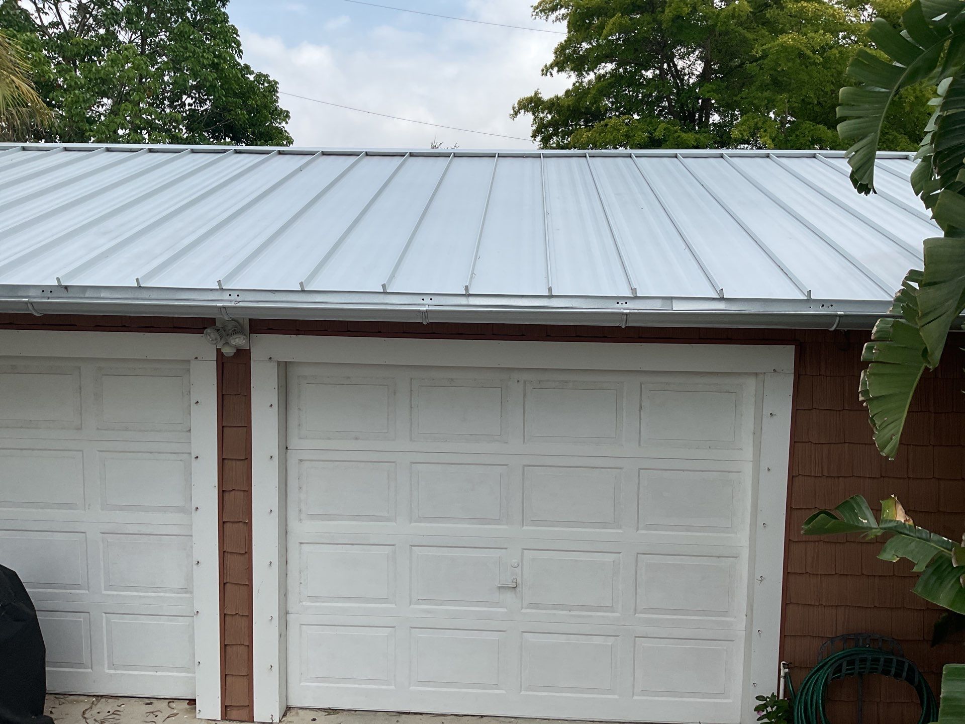 Half-Round Aluminum Gutters in North Fort Myers FL by Gutter Professors