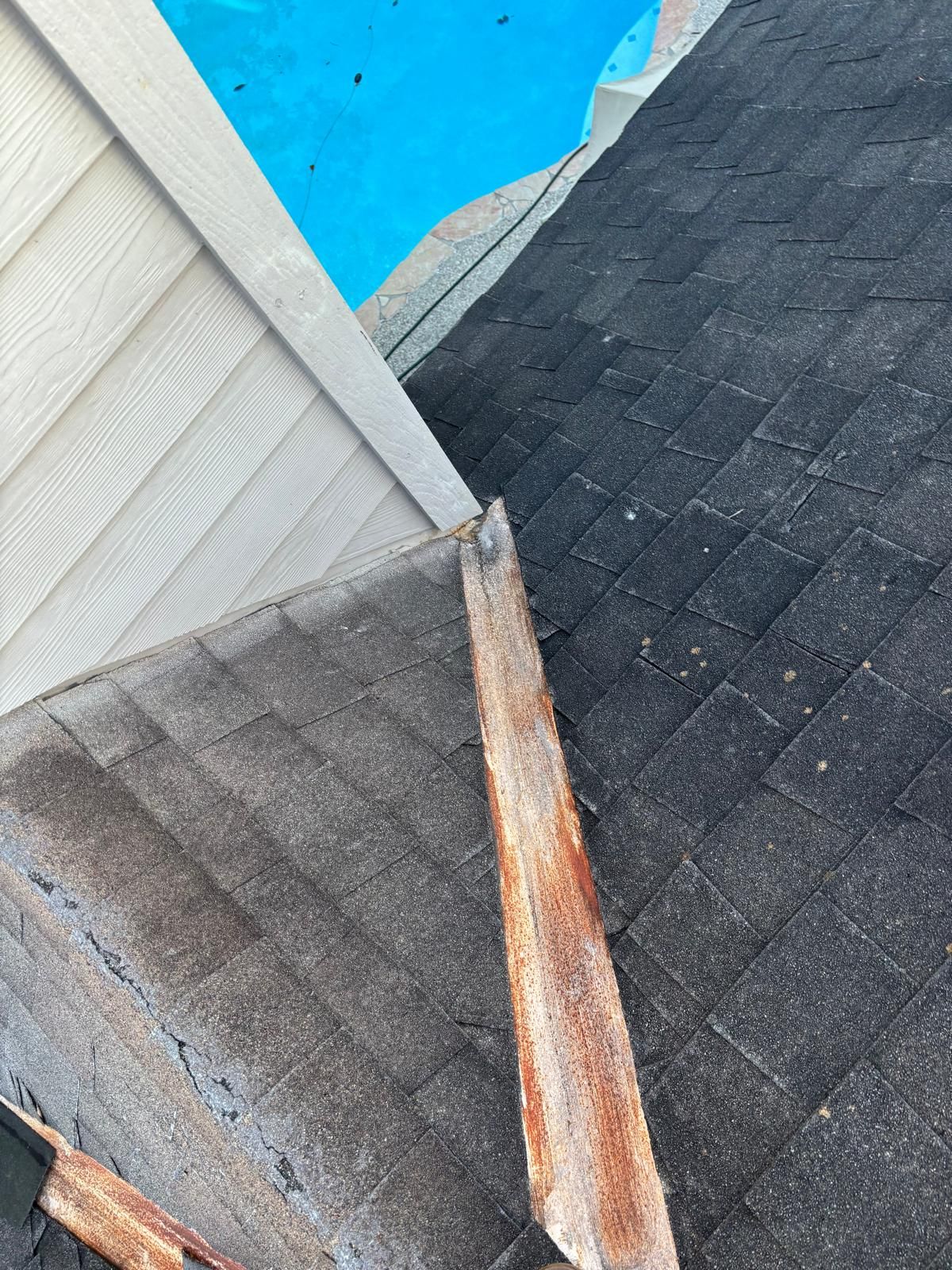 Hail Damage using Owen's Corning Duration (Lifetime) Shingles by Roof Repair Company