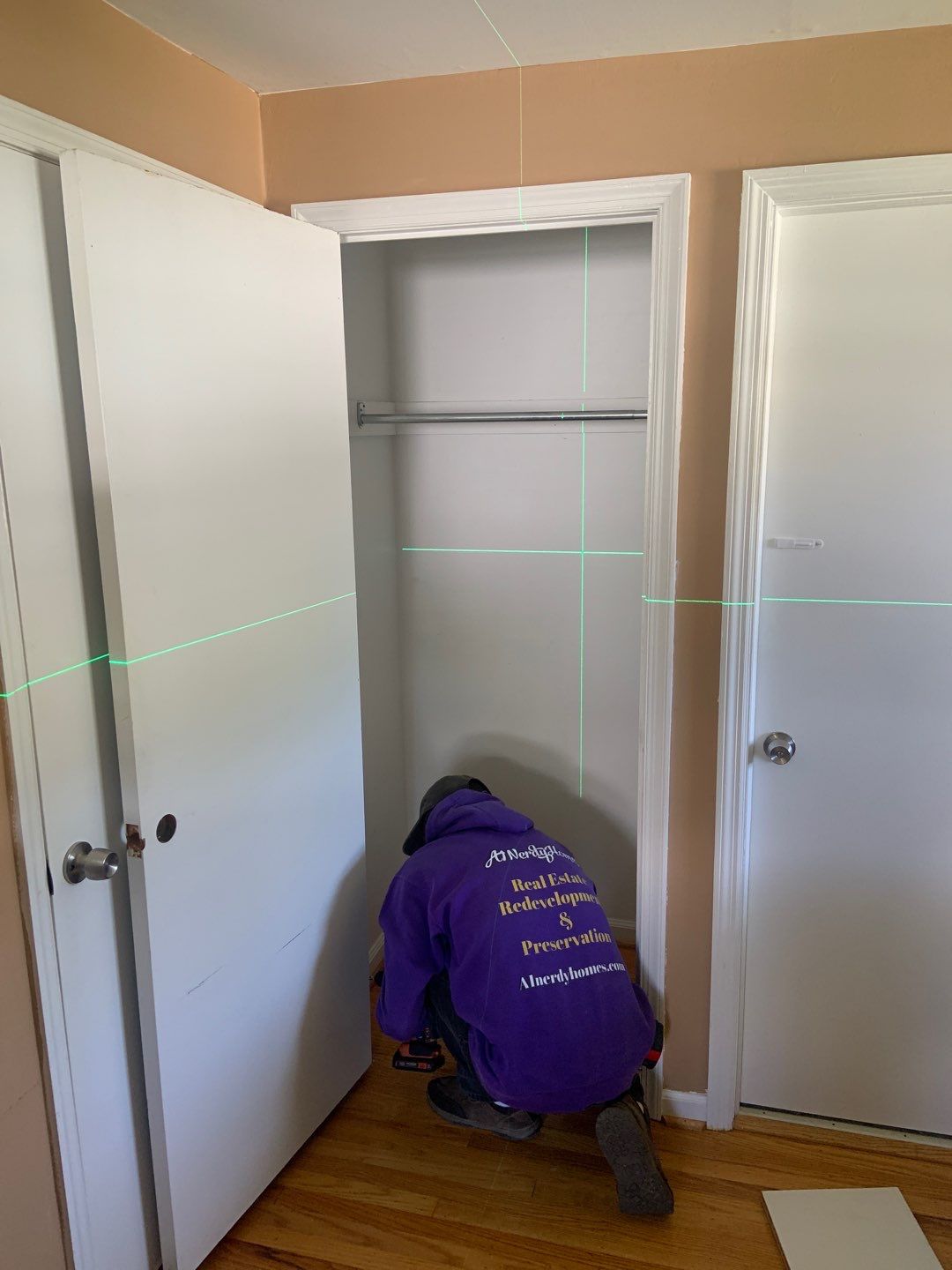Bedroom Remodel using Custom Built Doors & Shelves by A1 NERDY HOMES LLC