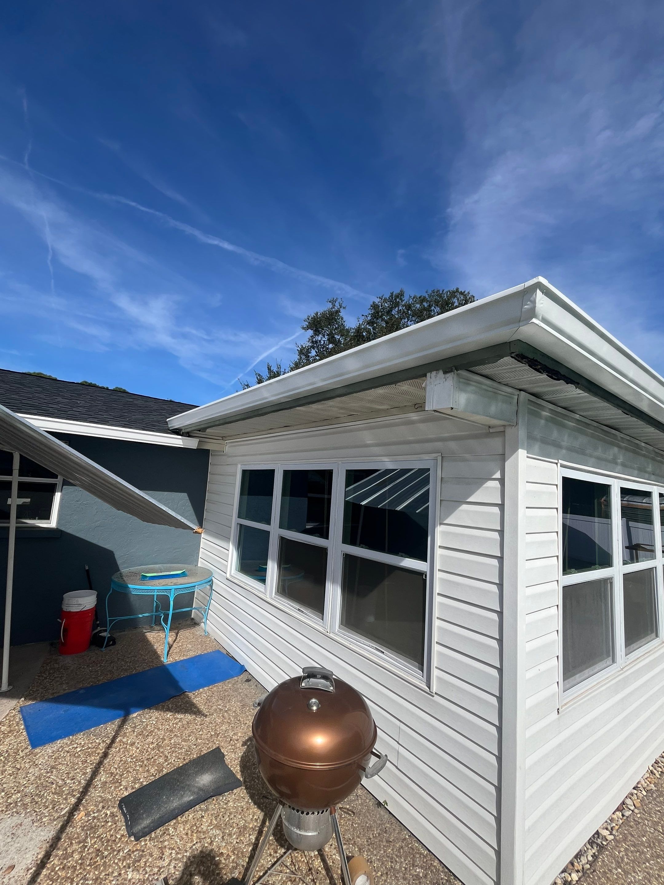 White 6-inch K-Style Gutters for Sarasota Homes by Gutter Professors