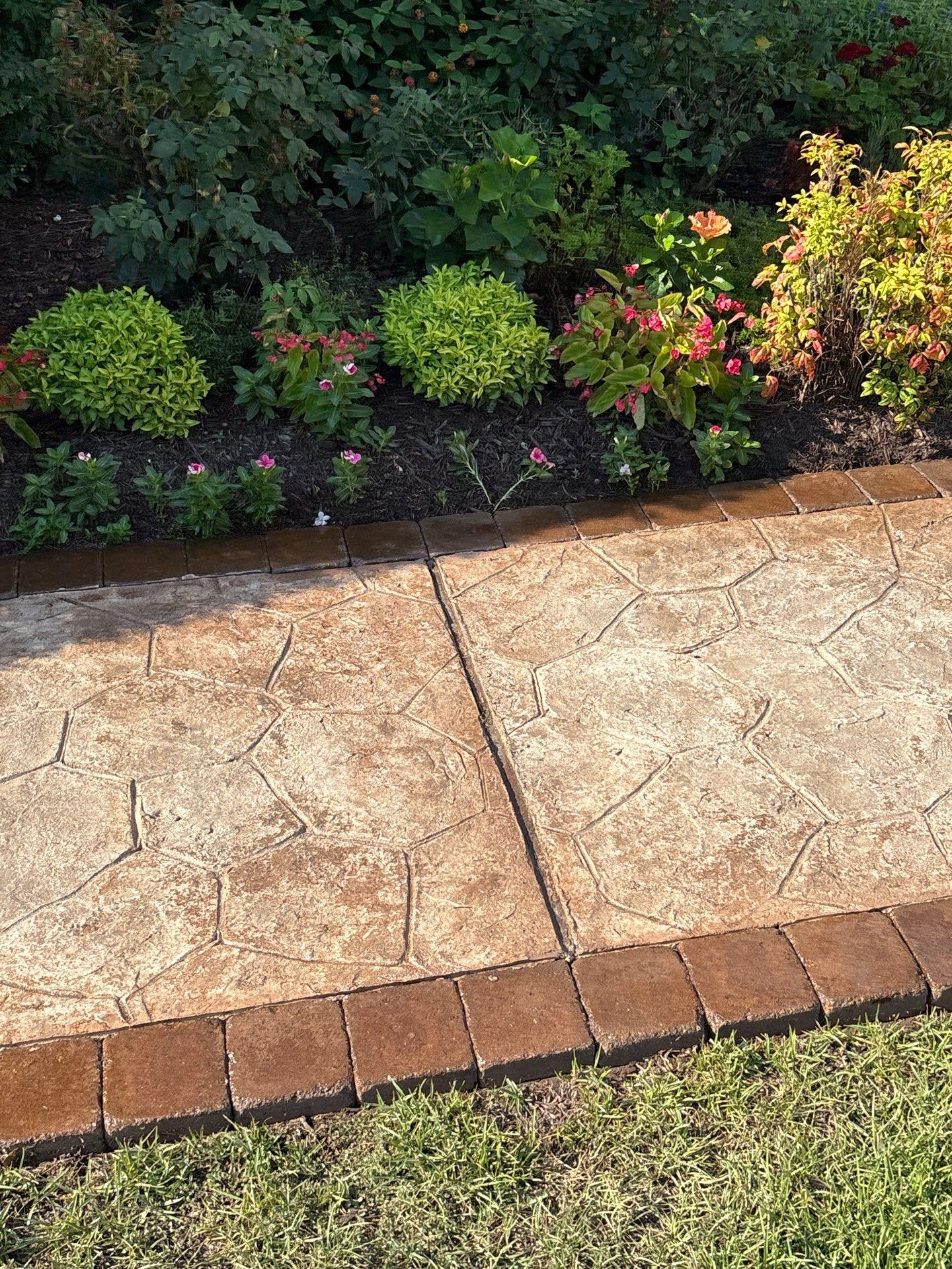 Paver Driveway using Concrete Sealant by DuraSeal