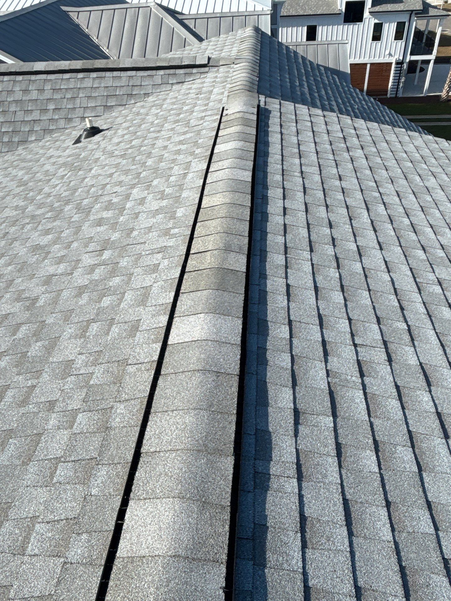 GAF HDZ - Fox Hollow Gray by Linta Roofing