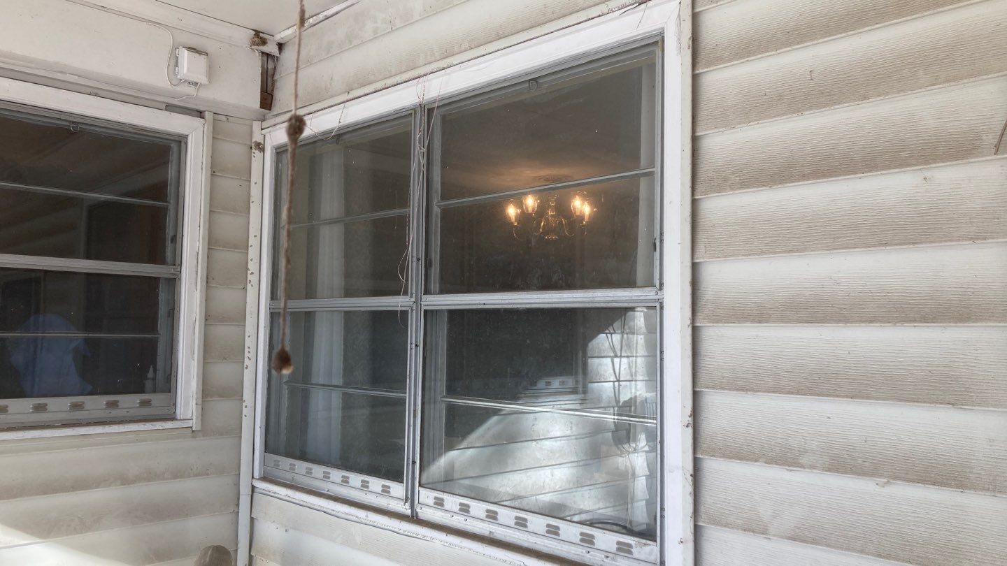 Window Installation using Heartland Elite by EEC  Windows, Siding & Roofing 