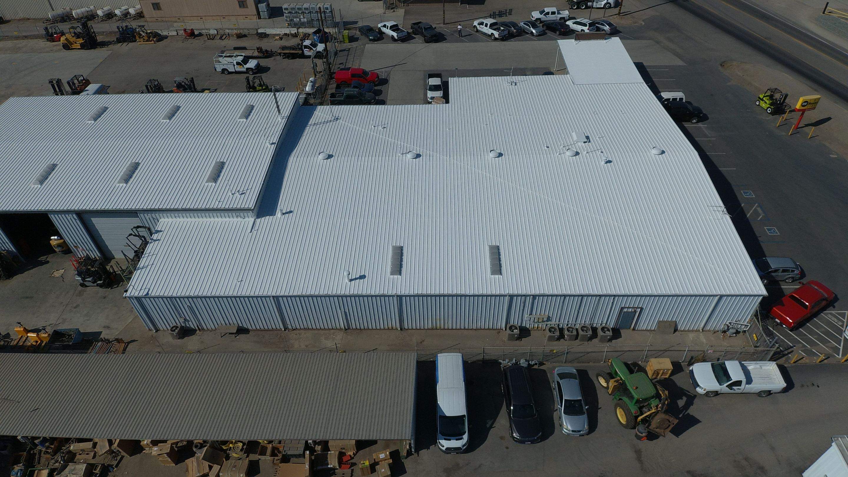 MR Roofing system using Conklin Benchmark/PUMA XL fabric and coating by Straight Edge Roofing Inc