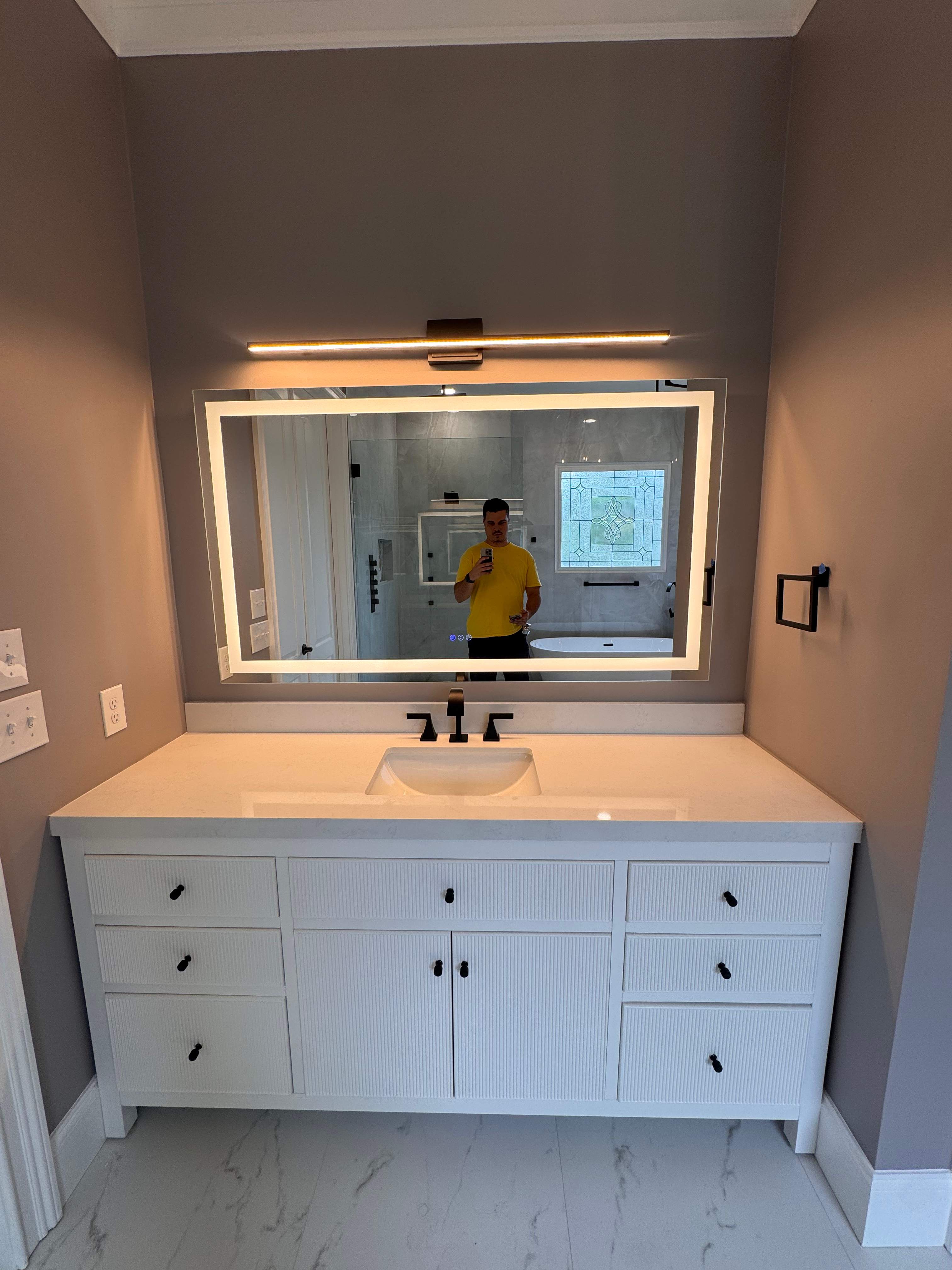 Master bathroom renovation by Prudencio