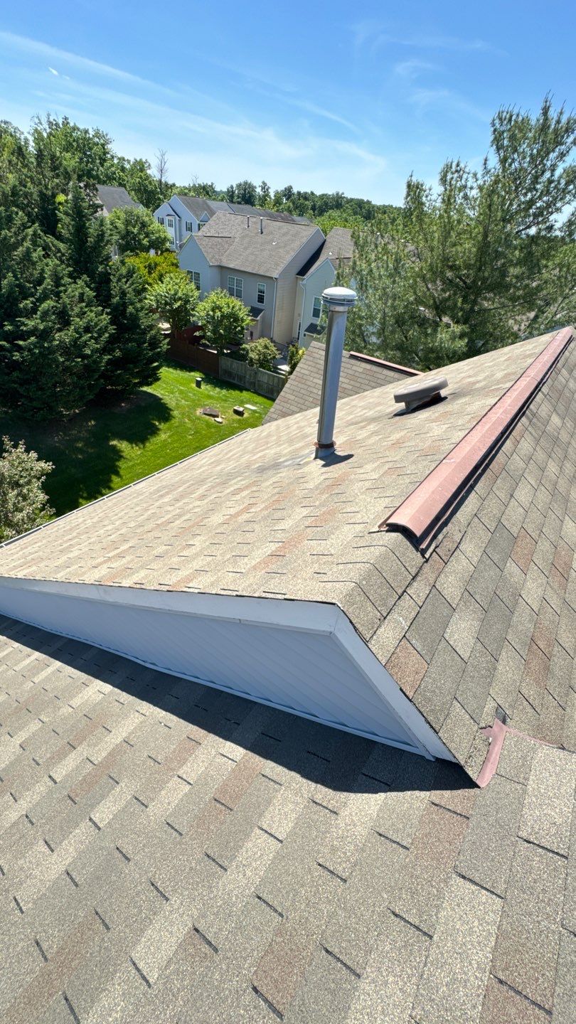 Fairfax: Roof Replacement with CertainTeed Landmark Pro Designer Shingles in Max Def Weathered Wood by RM Banning, Inc.