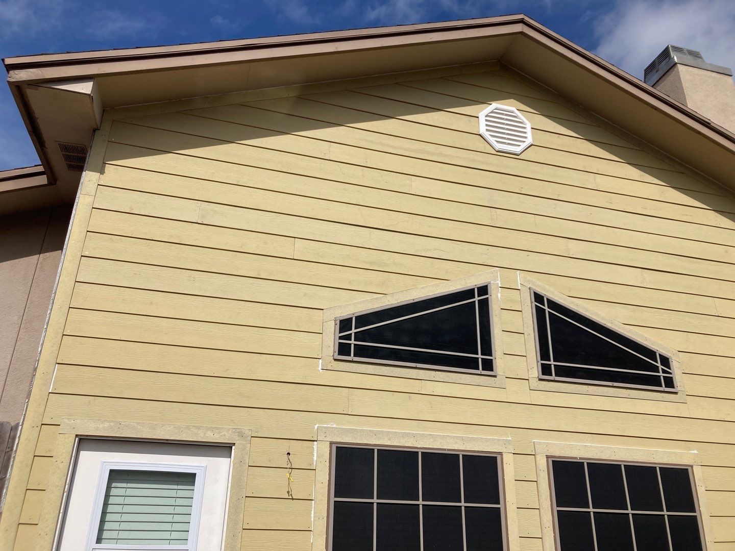 Island Hardie by Bayfront Roofing and Construction
