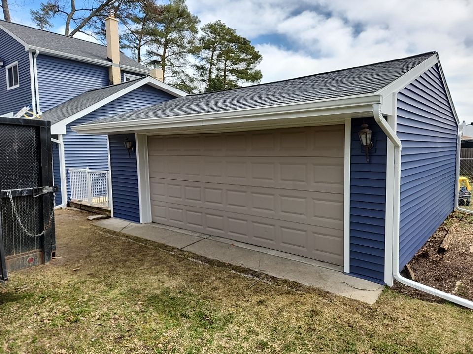 Siding Replacement using CertainTeed Restoration Classis D4 by 180 Contractors