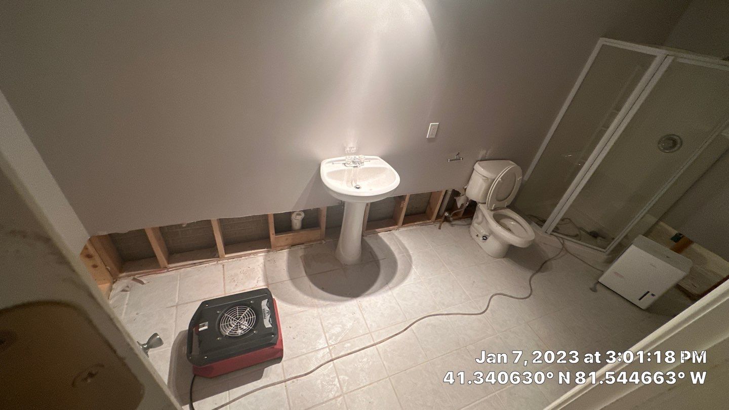 Pipe Burst Emergency Mitigation Demo and Dry Down by Absolute Roofing and Construction