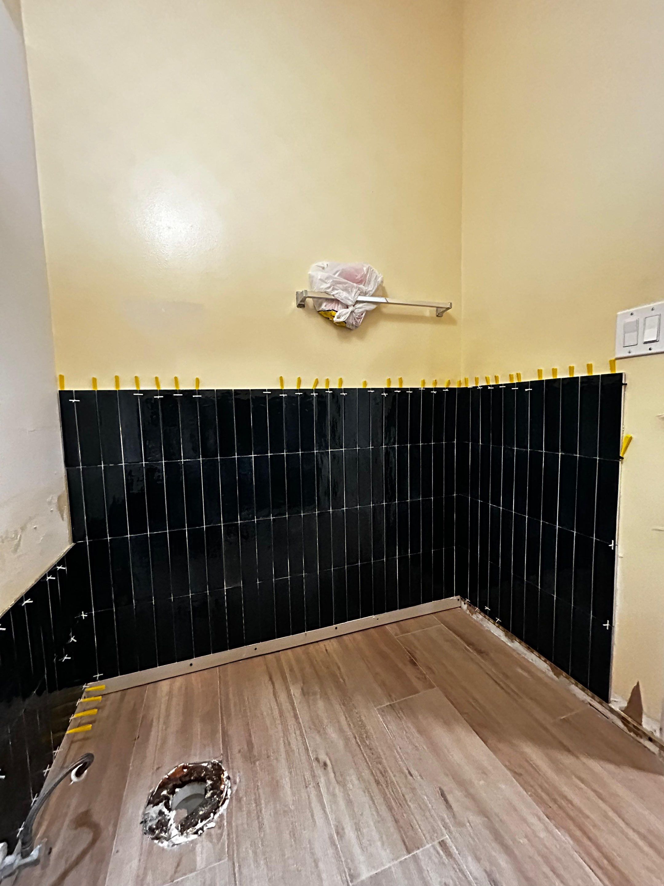 Master Bathroom, Main Floors & Powder Room - Delray Beach by Hevi Tile