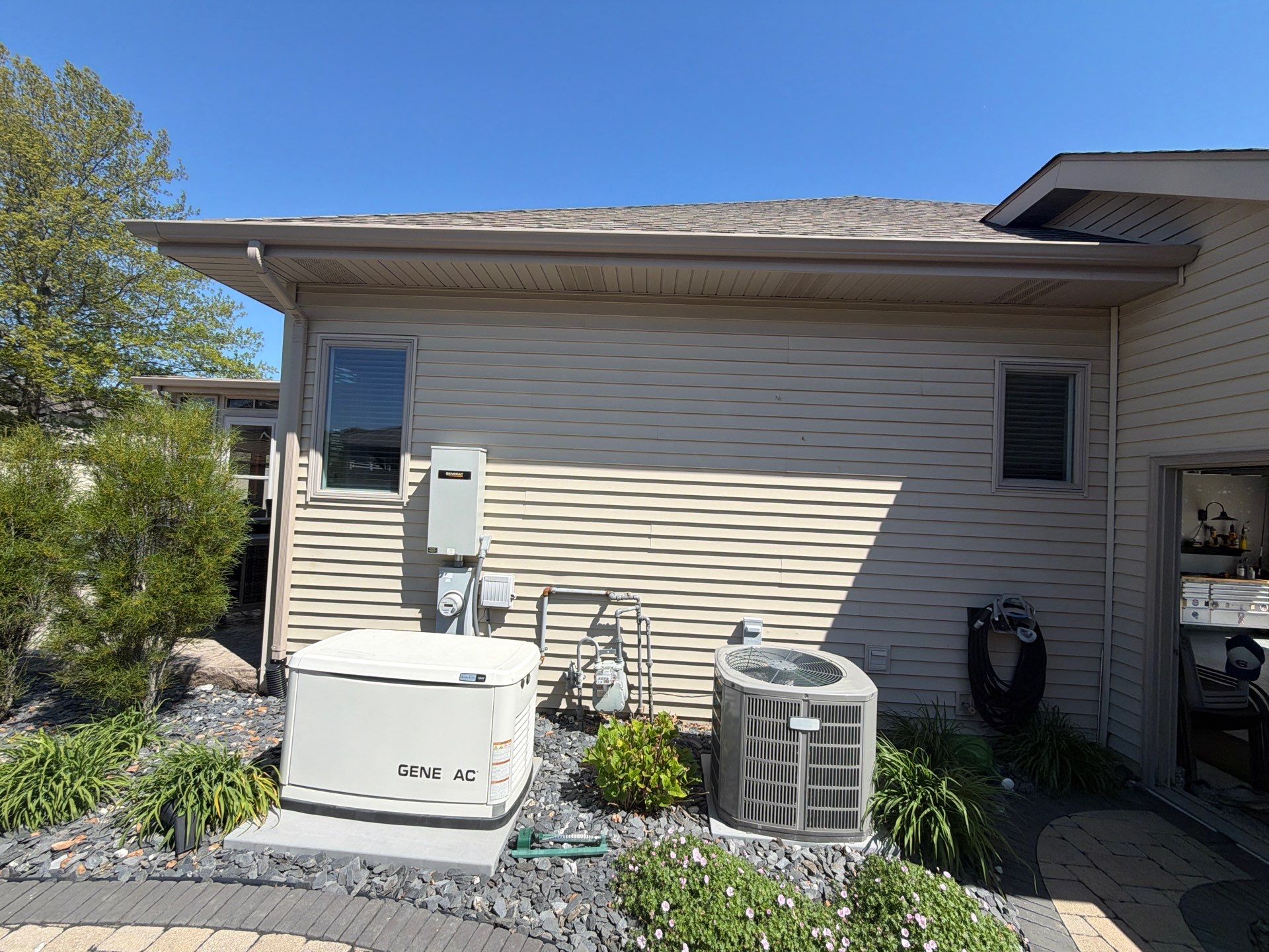 Siding, gutters, soffit & fascia replacement by Optimal Home Improvement 