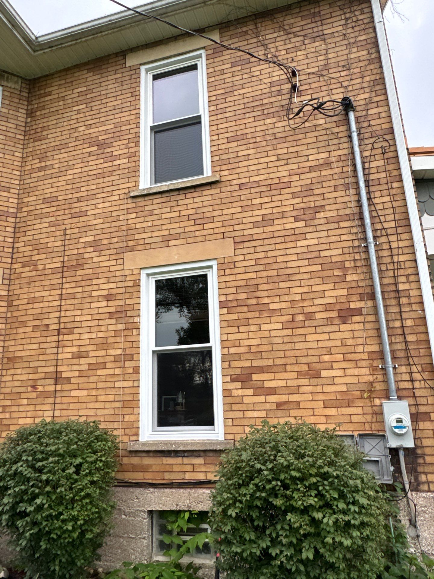 Multi-Story Window Replacement for Brick Residence in Richmond by Ohio State Windows