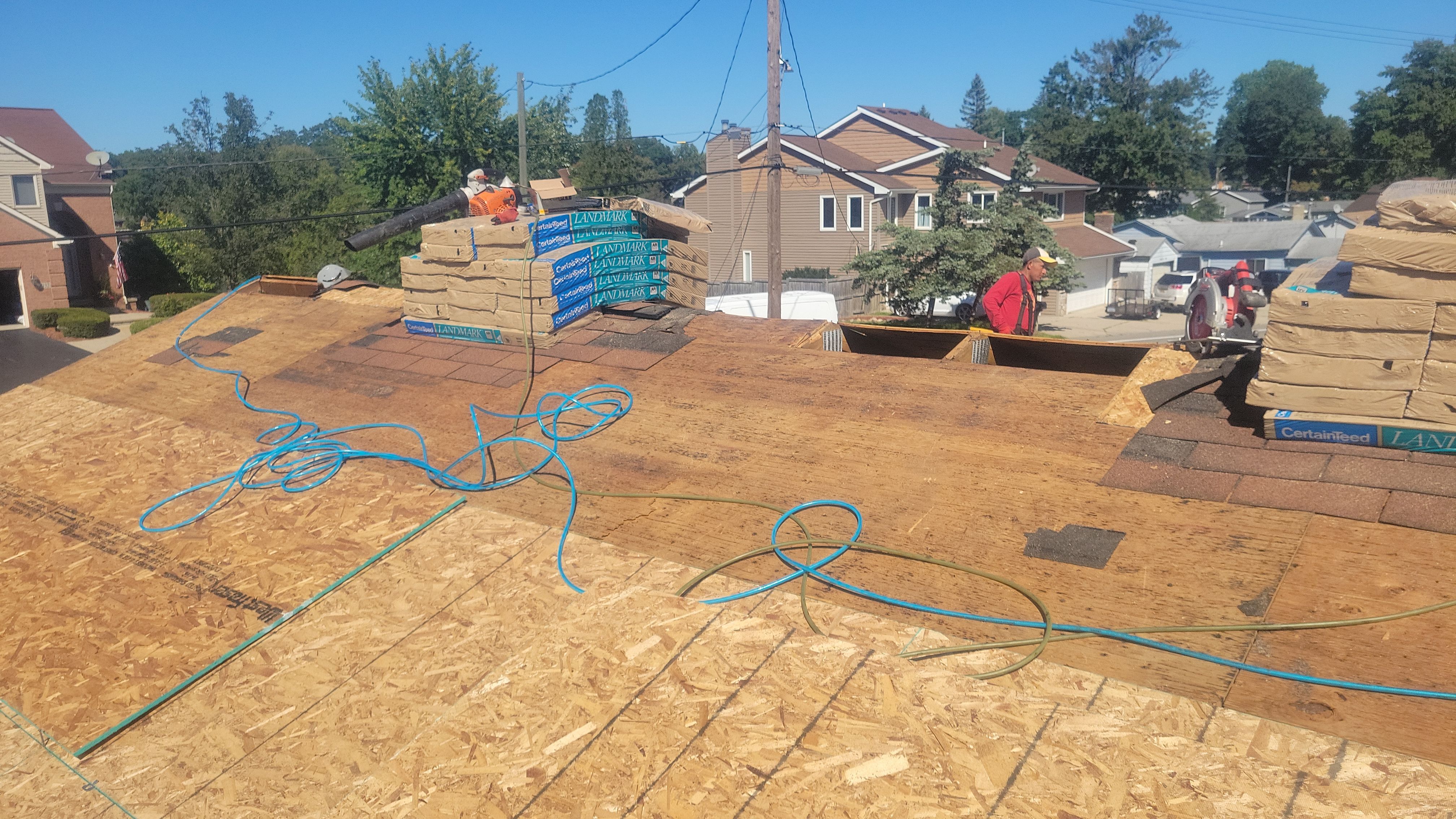 Roof Replacement using CertainTeed Landmark by 180 Contractors