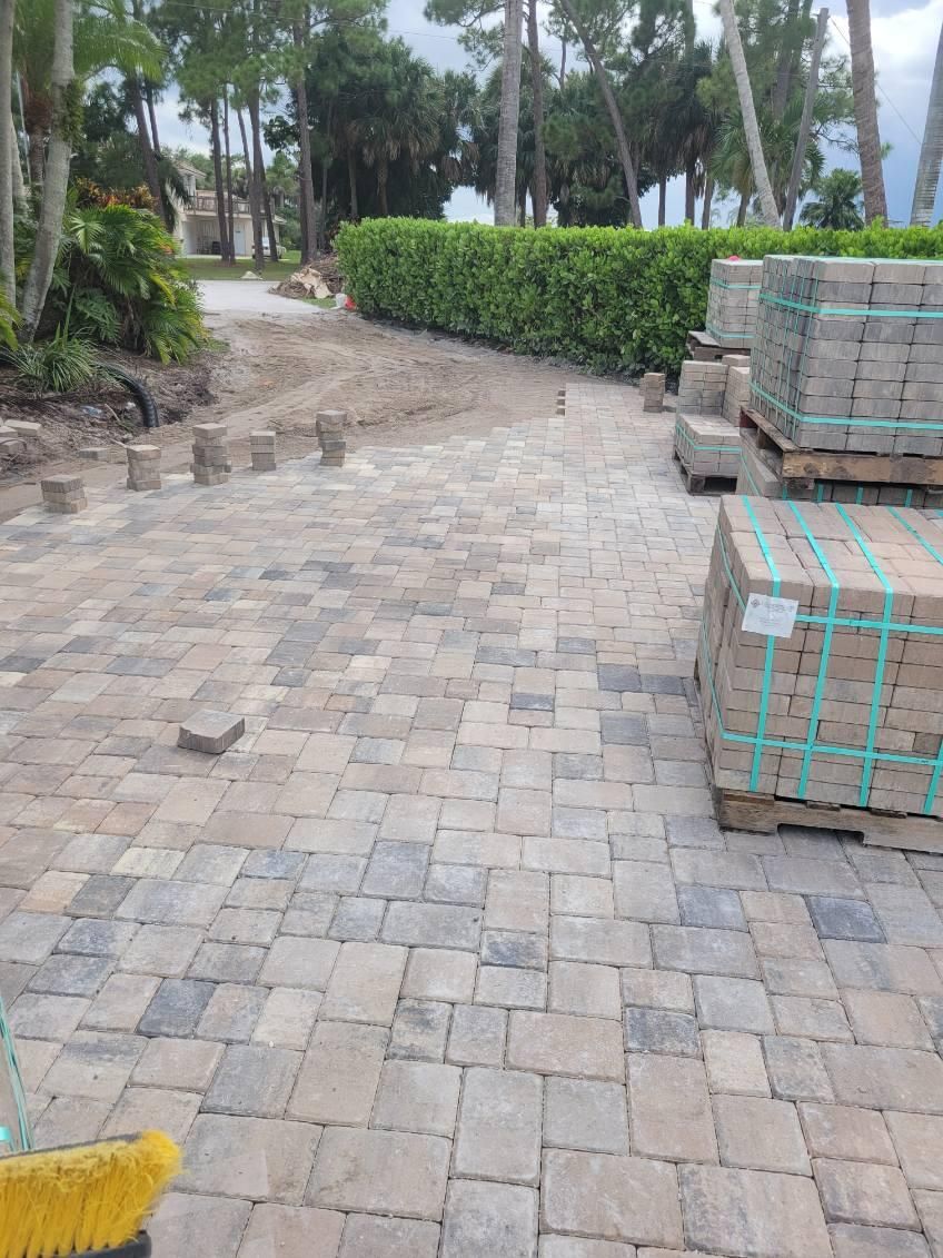 Stuart Showcase: Turning Concrete Chaos into Paver Perfection by Alpha Zeta Enterprises Inc
