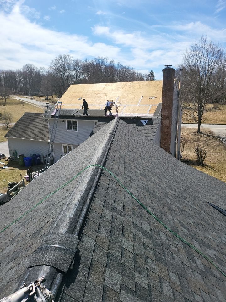 Residential Roofing Installation using Owens Corning TruDefinition Williamsburg slate by A Plus Exterior