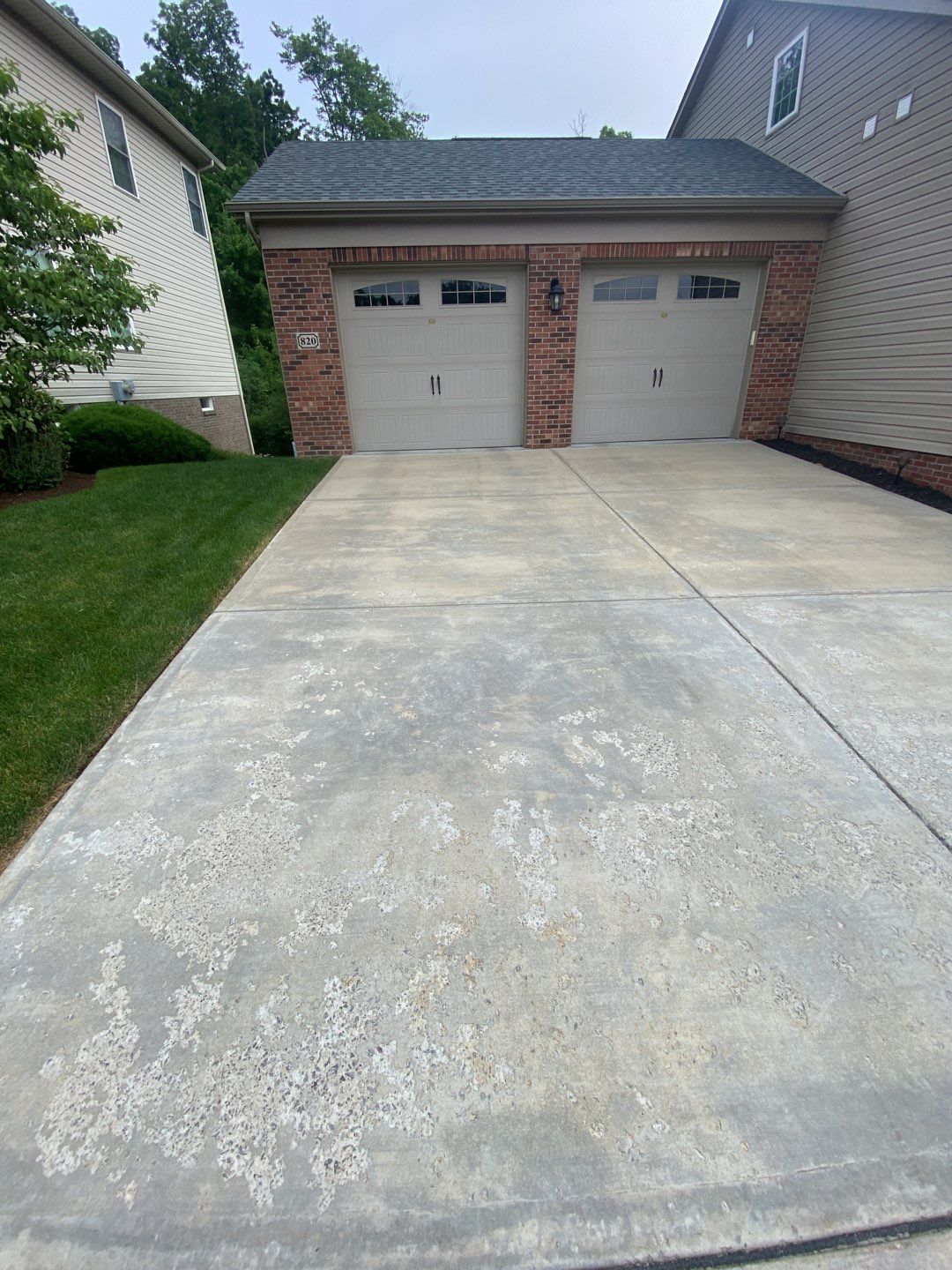 Driveway + Garage Project in Cranberry Township by Floors in a Day, Inc