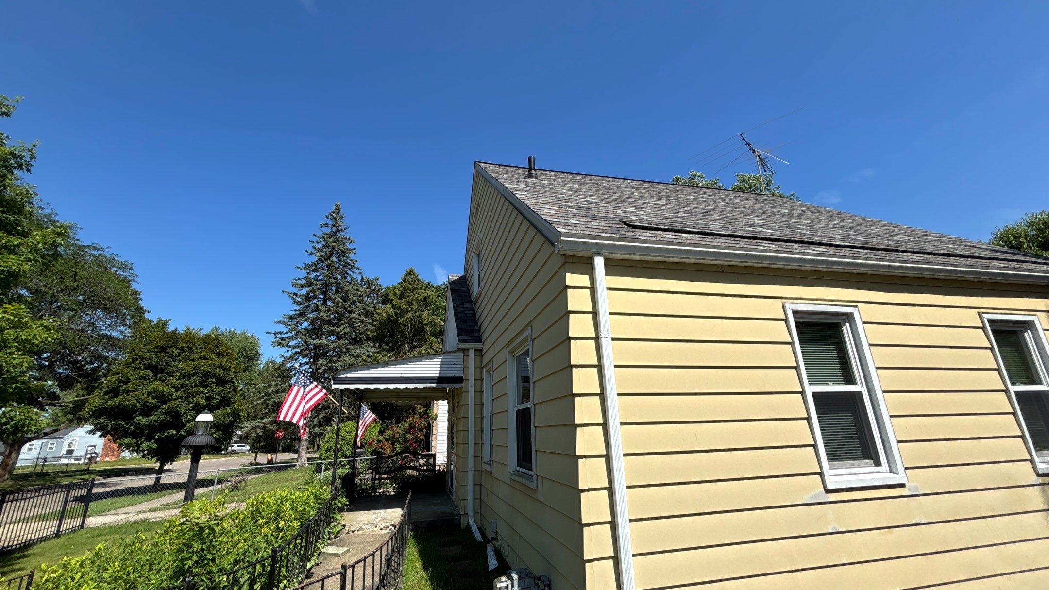 Roof Replacement using Owens Corning Storm Cloud by 180 Contractors