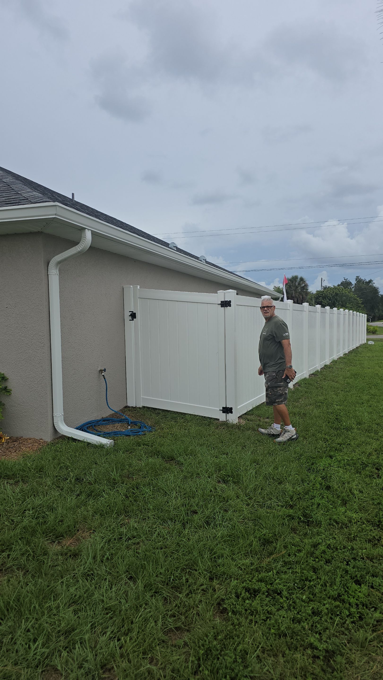White Vinyl Privacy Fence Installation for North Port Residence by True Fence LLC