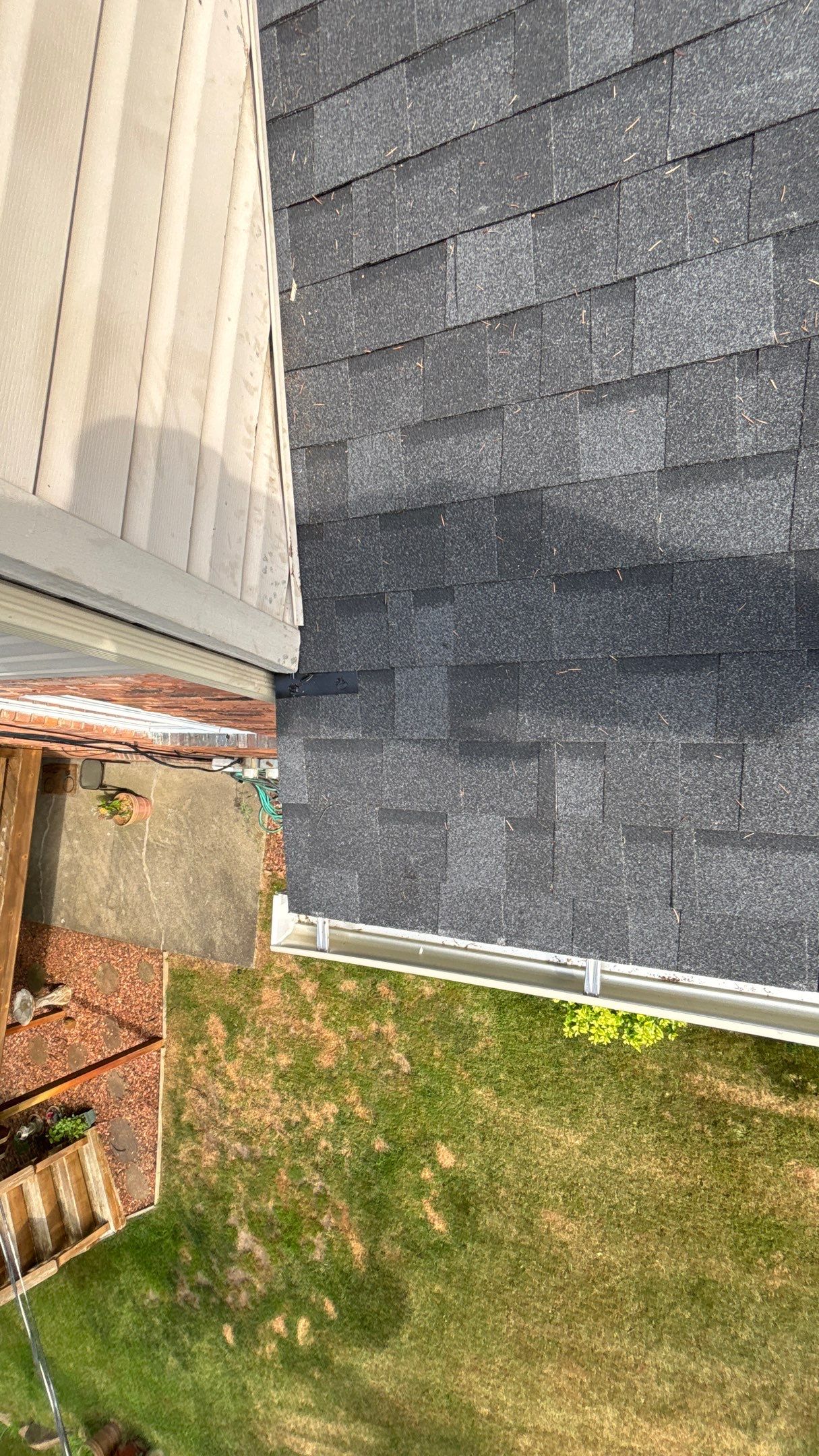 Roof Replacement using Owens Corning Onyx Black by 180 Contractors