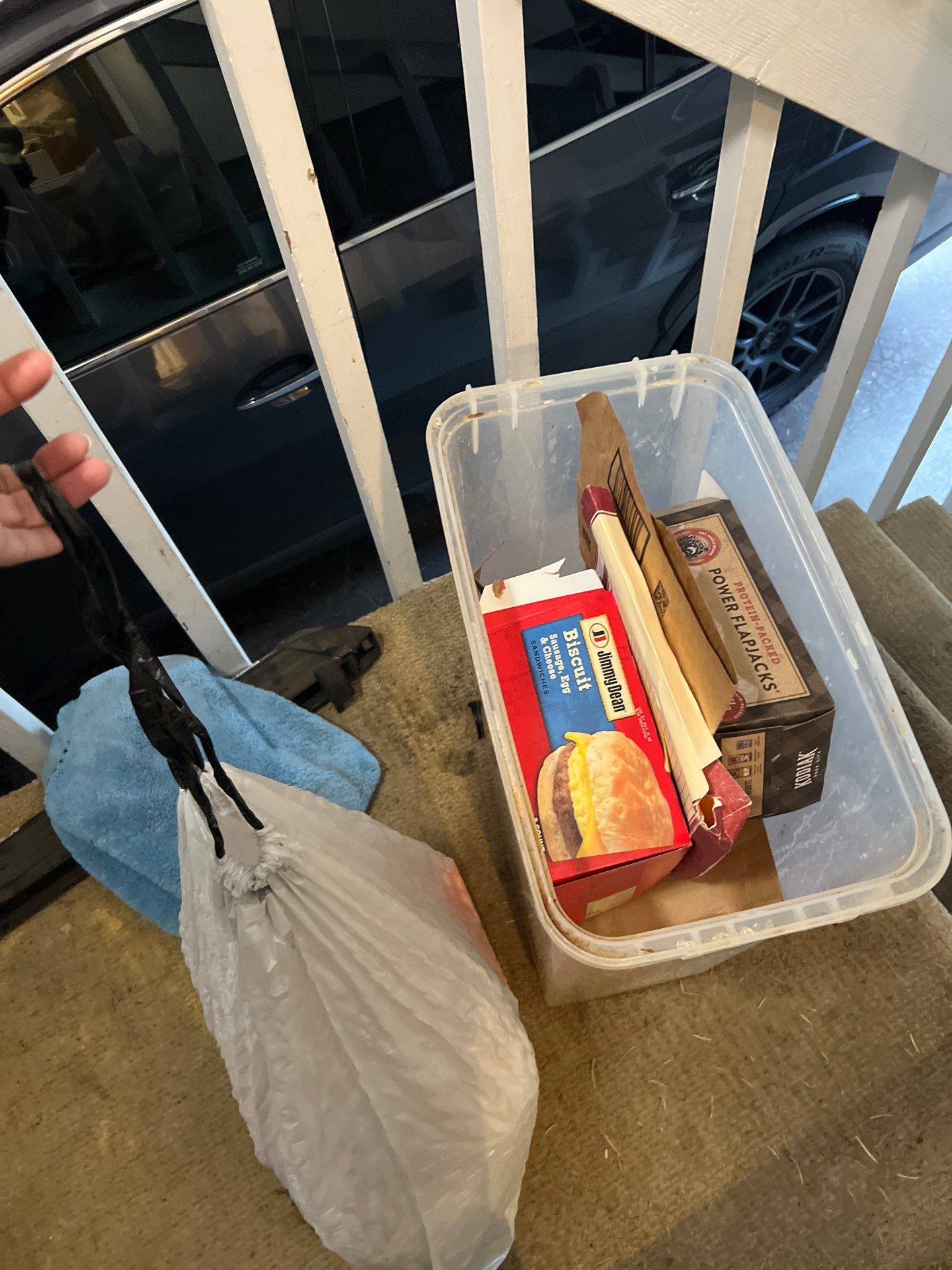 House cleaning in Lake Oswego by Cloud 9 Professional Cleaning Services