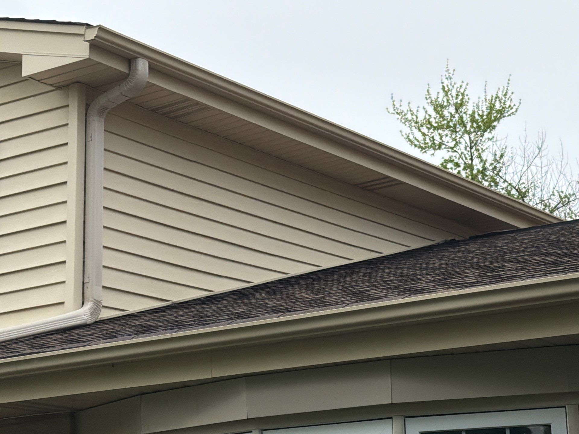 Exterior House Soft Washing by Northern Power Washing LLC.