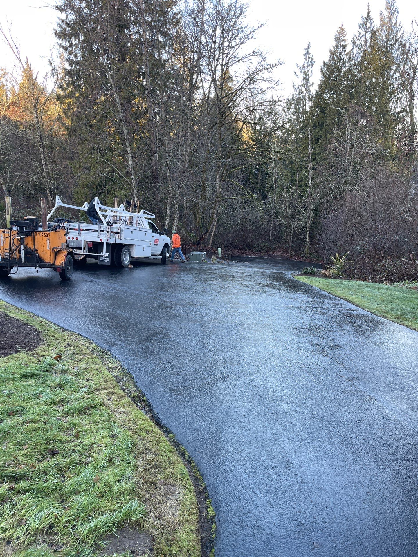 Smokey Point Driveway by Jireh Asphalt & Concrete Inc 