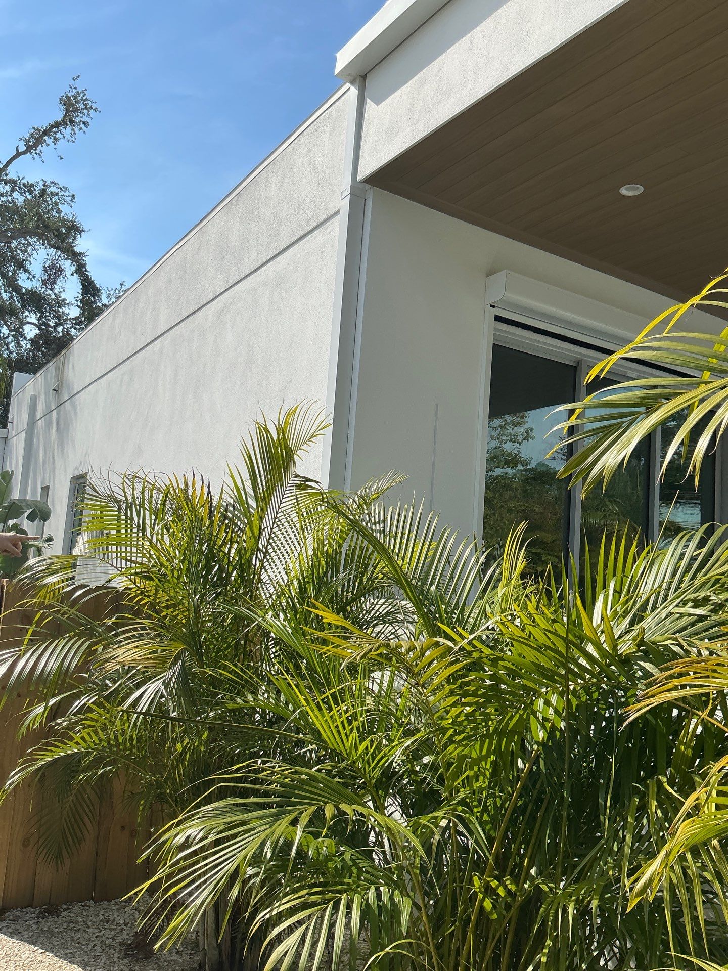 7 inch seamless gutters using smooth box gutters in Sarasota FL by Gutter Professors