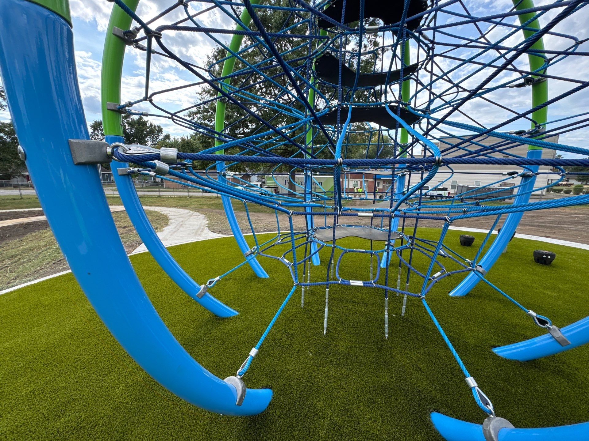Herz Rose Park in Terre Haute, IN by ForeverLawn NEIN/INDY