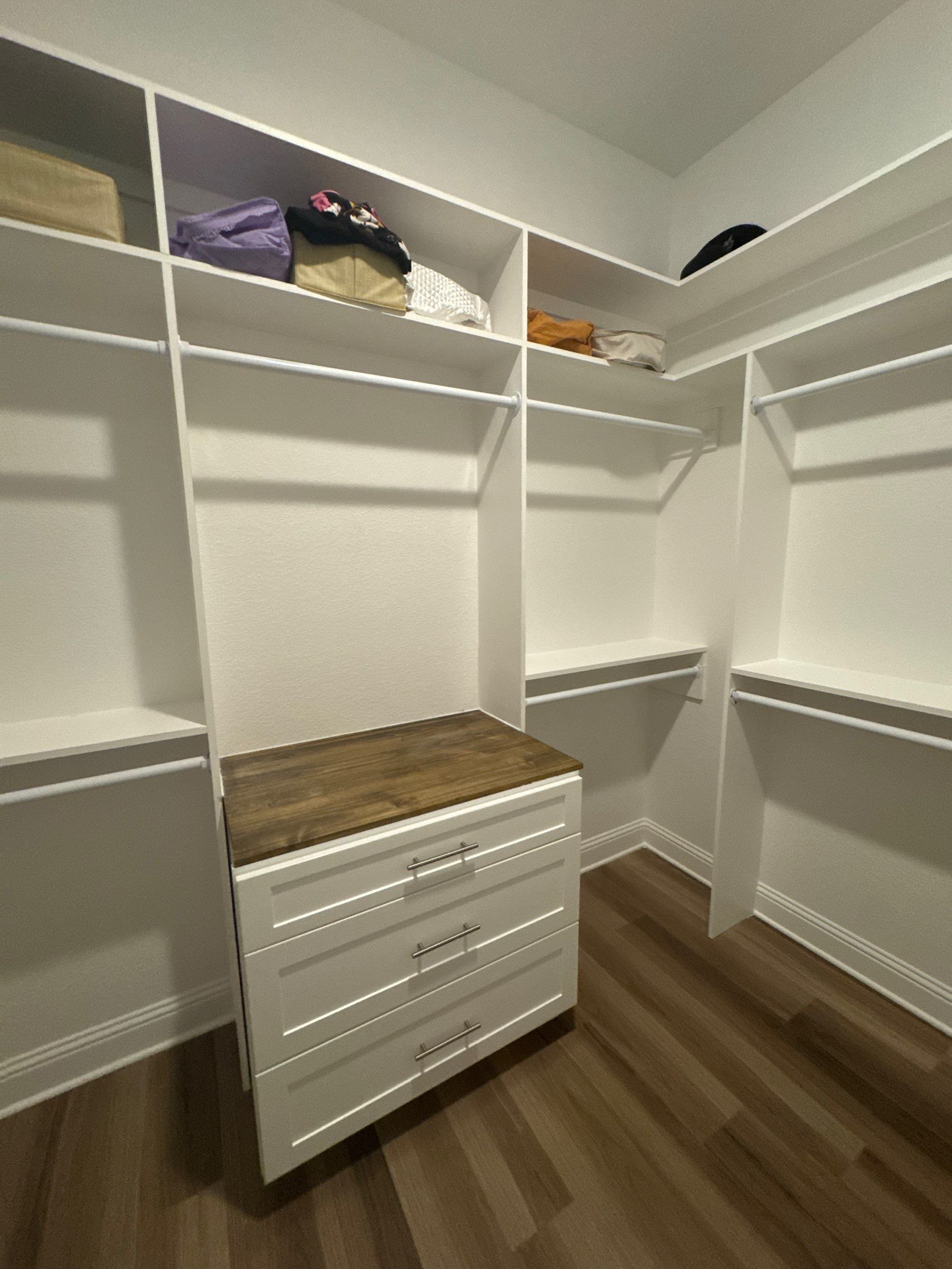 Total Home Refinement: High-Gloss Garage & Custom Interior Storage by Tibi Soli LLC