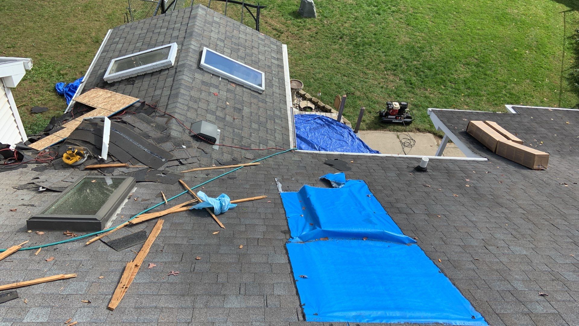 Roof Replacement using CertainTeed Landmark by 180 Contractors