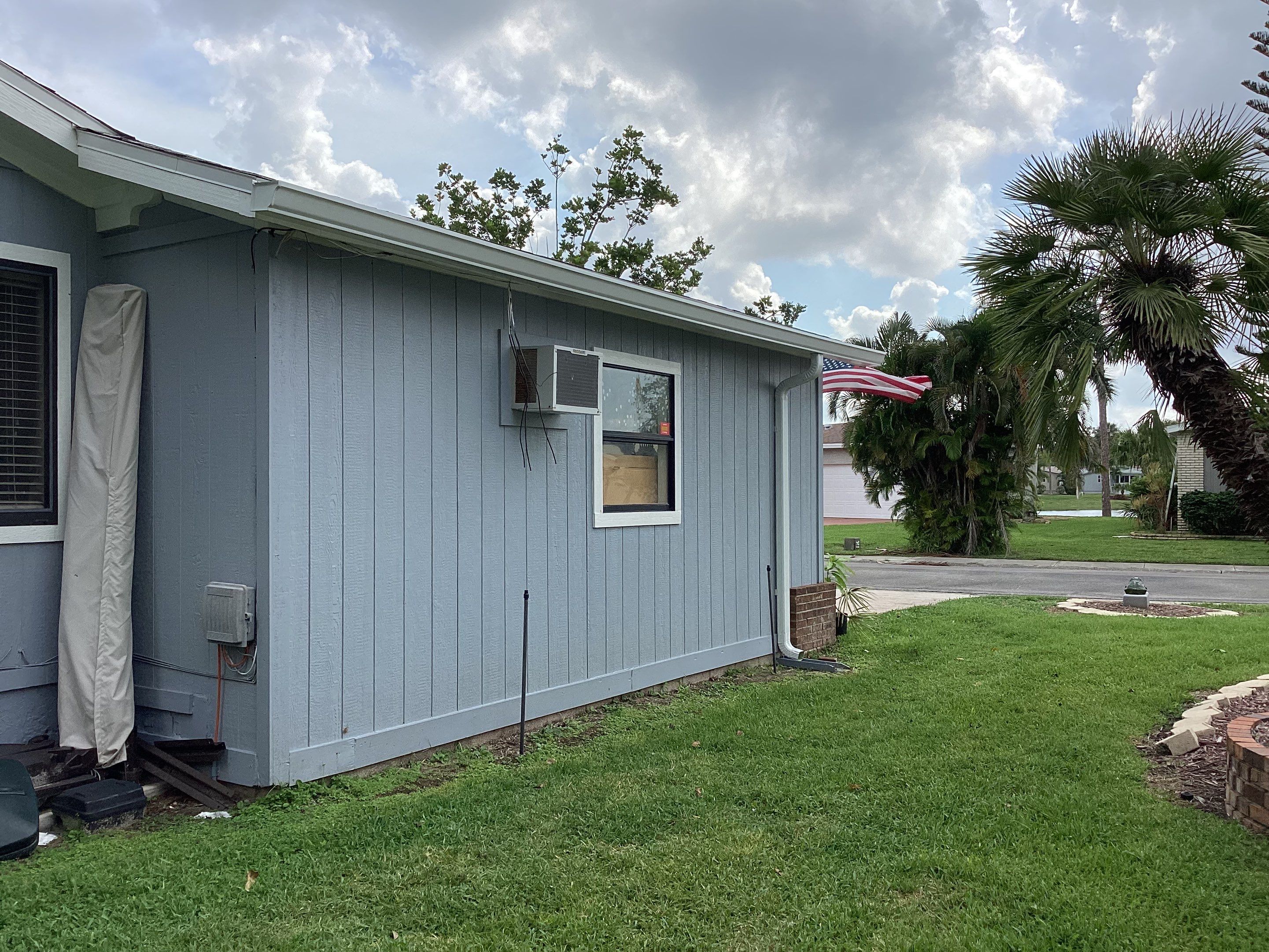 6 Inch Seamless Gutters using K-Style Gutters by Gutter Professors
