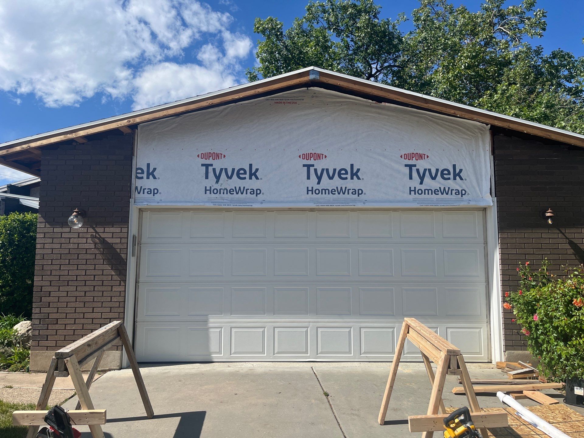 Fruit Heights | Hardie B&B & Shakes | Rich Espresso by Ideal Siding Utah