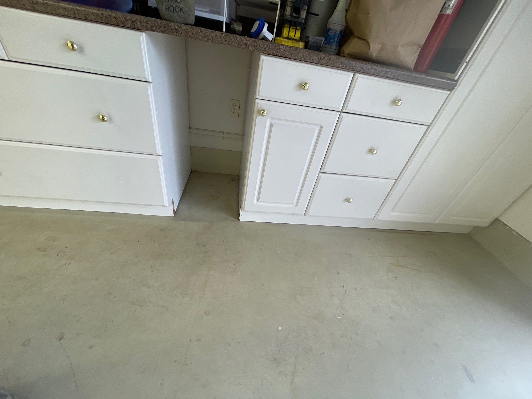 Garage Transformation using Driftwood Colorway by Croc Coatings, LLC