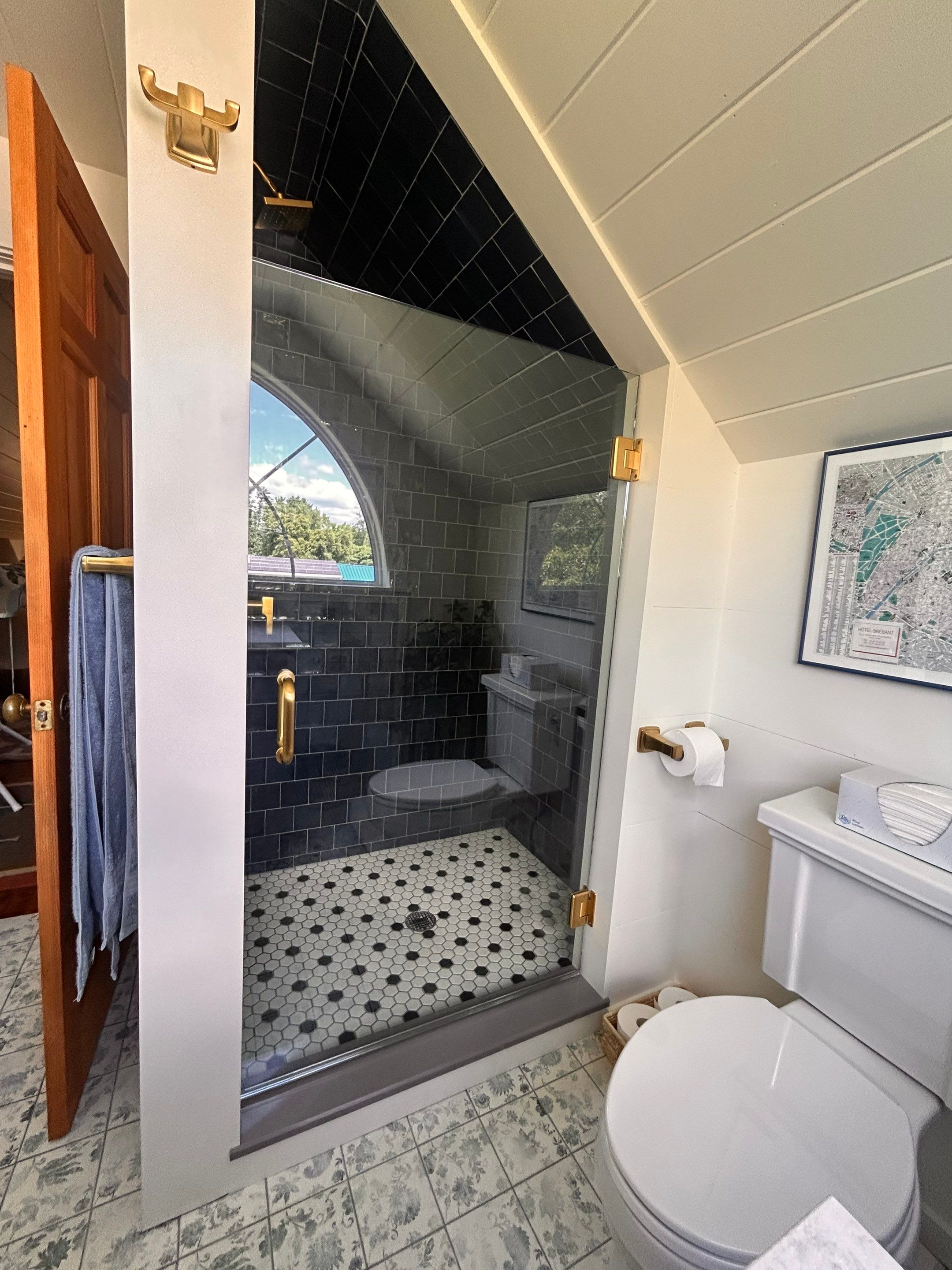 Shower Door using Tempered Shower Glass by Cheshire Glass Company