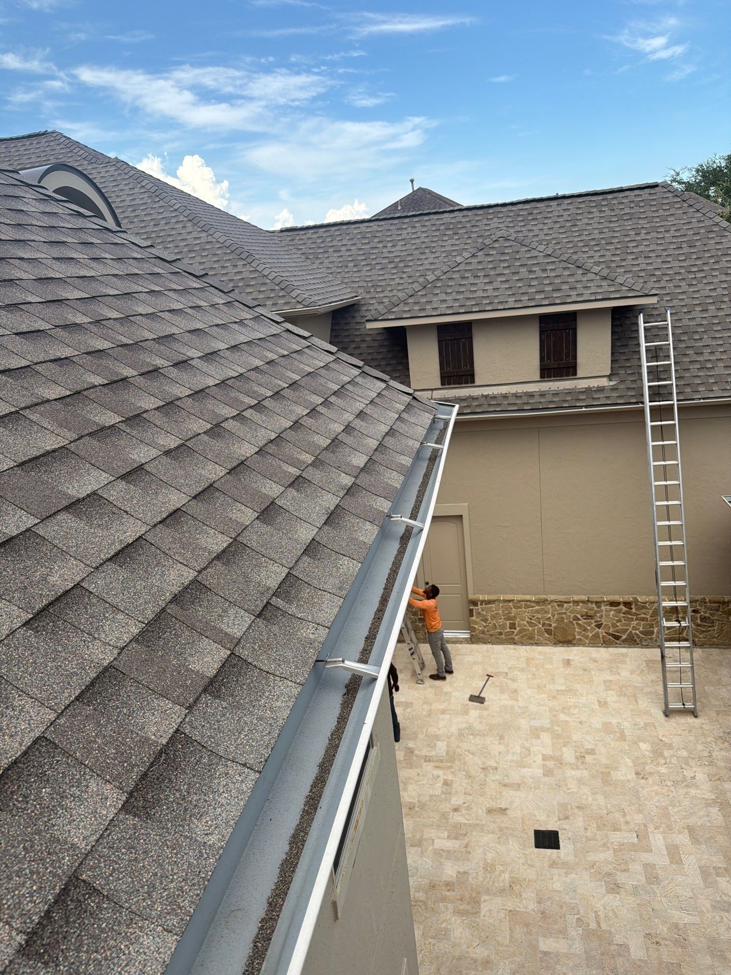 Roof Replacement in Sugar Land TX by Roof Repair Company