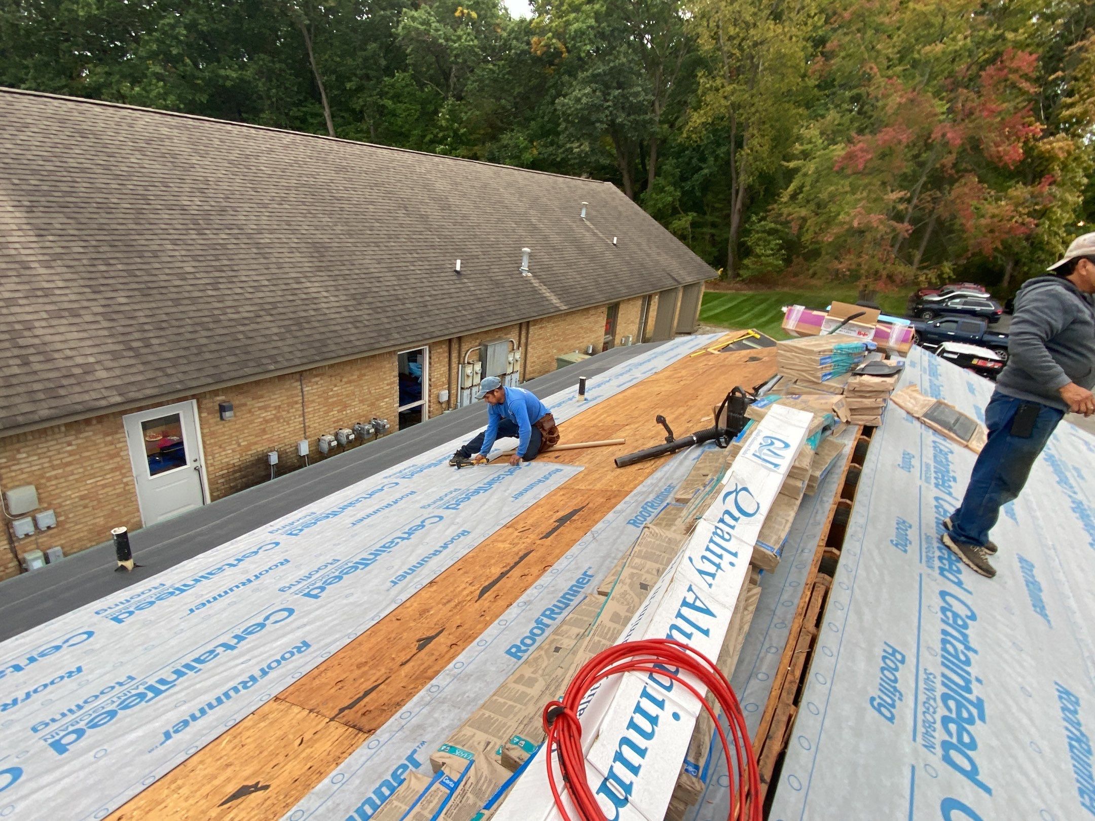 Roof Replacement using CertainTeed Landmark by 180 Contractors