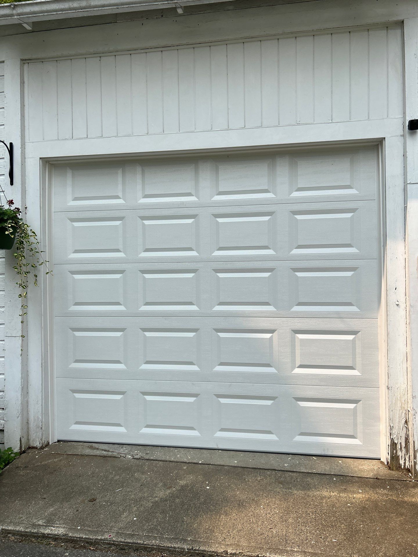 Door Installation using Clopay Classic Steel Garage Door by Keene Door
