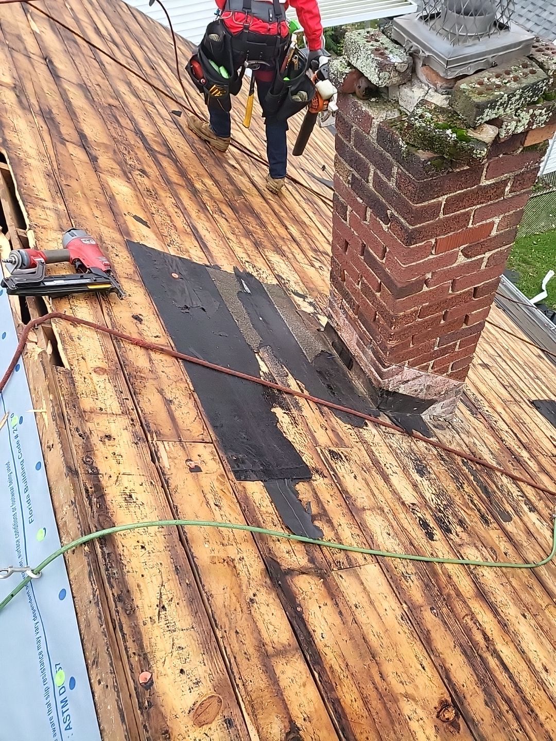 ATLAS PINNACLE COLOR: SUMMER STORM DRIP EDGE: TUXEDO GRAY by Eagle Eye Roofing