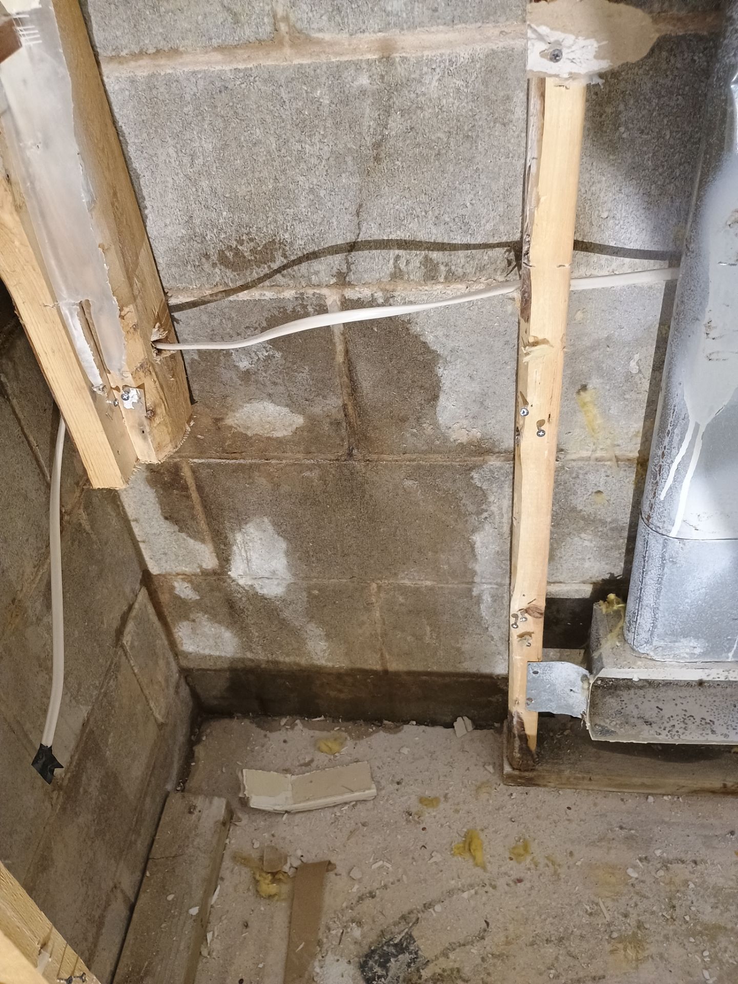 Retrofitting Drainage Board in Lino Lakes by Waterproofing Northeast