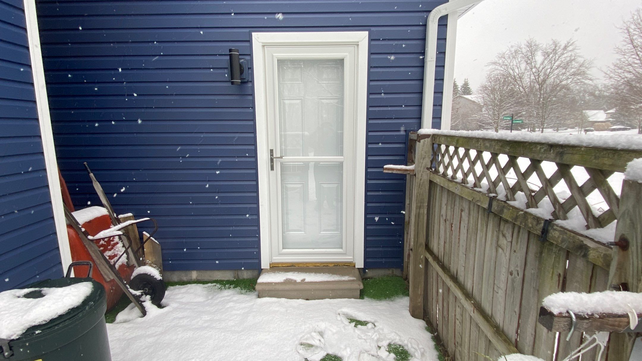 Siding Replacement using CertainTeed Restoration Classis D4 by 180 Contractors