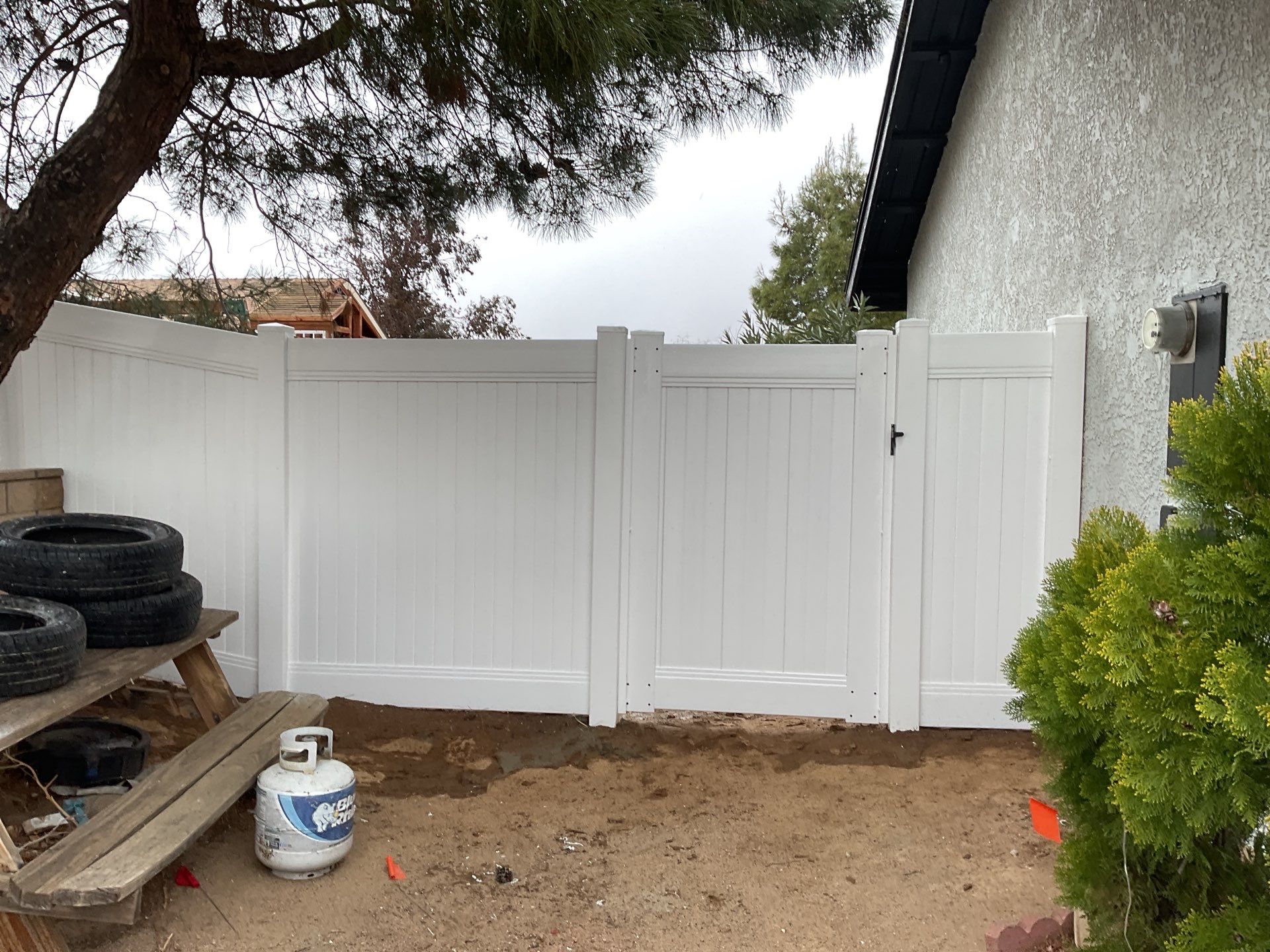 Fence Installation using Vinyl by Fence Guys Inc. 