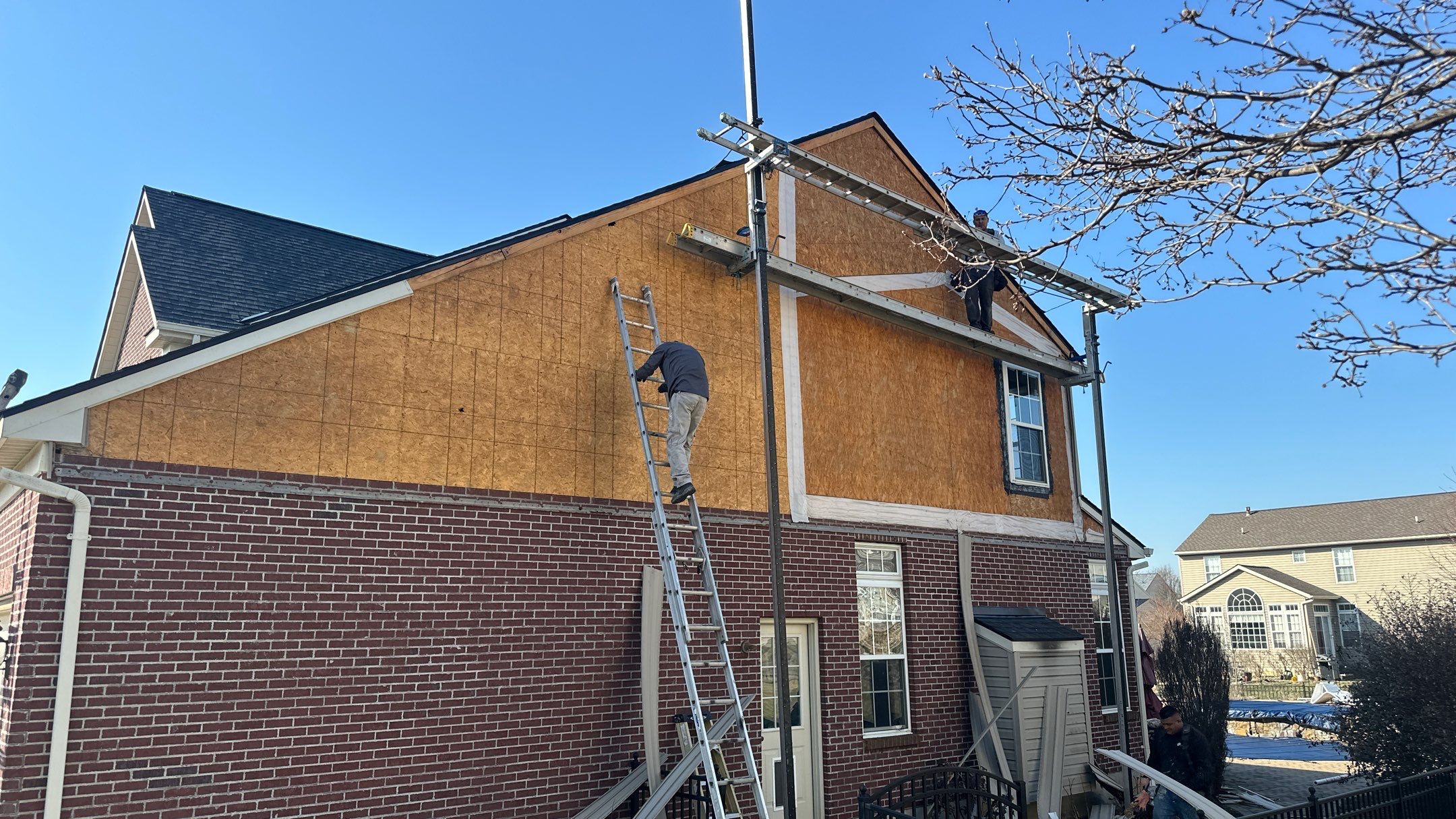 Roofing & Siding  by Tamlin Roofing