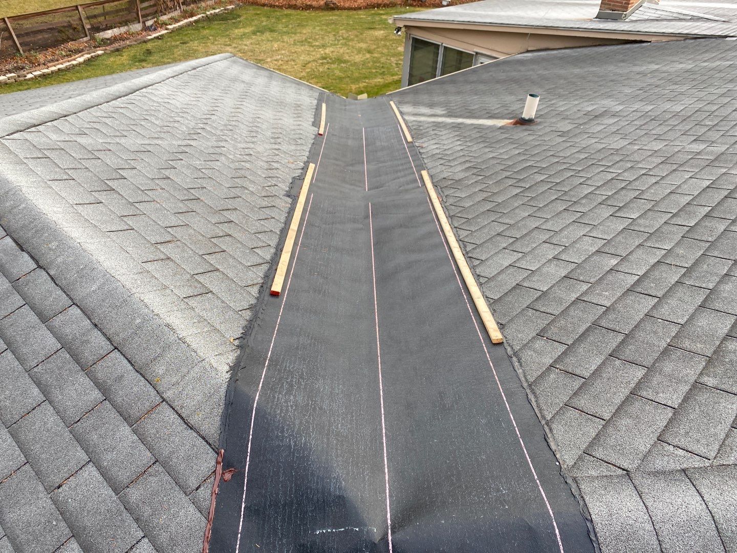 Roof Replacement using CertainTeed Landmark by 180 Contractors