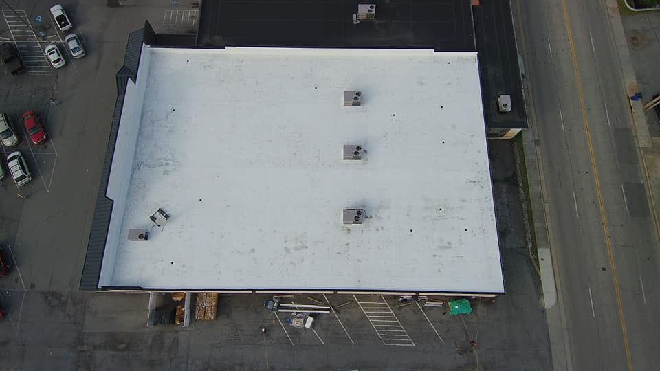 Project by Commercial Roofing Pros  by Commercial Roofing Pros 